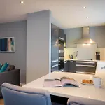 Talbot At Stonebridge شقة فندقية 4*